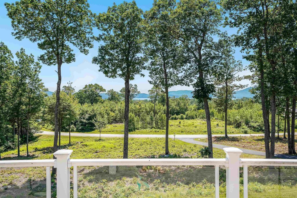 Wolfeboro, New Hampshire, 03894, United States, 4 Bedrooms Bedrooms, ,4.5 BathroomsBathrooms,Residential,Forsale,2004079