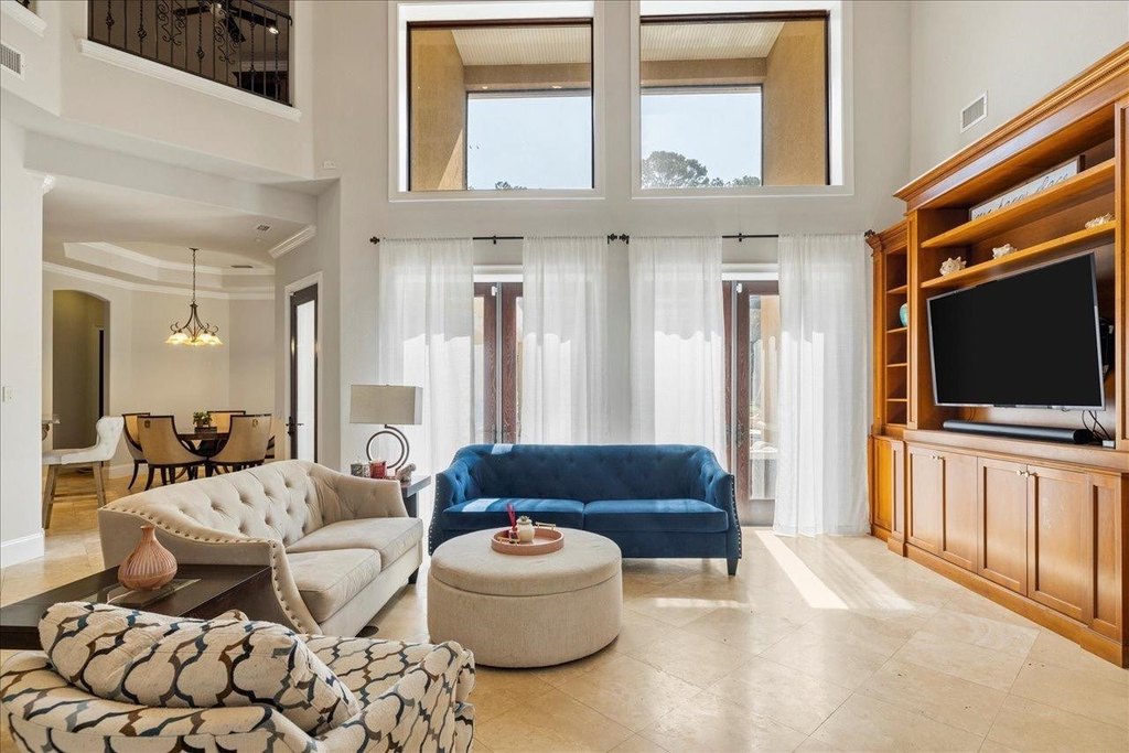 Tallahassee, Florida, 32312, United States, 5 Bedrooms Bedrooms, ,4.5 BathroomsBathrooms,Residential,Forsale,1926830