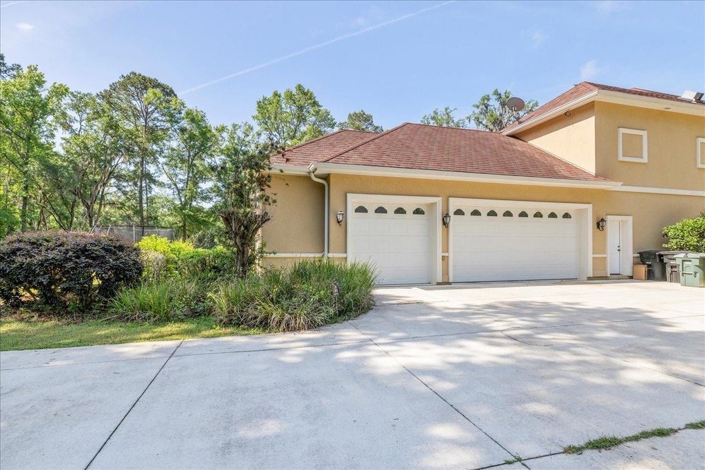 Tallahassee, Florida, 32312, United States, 5 Bedrooms Bedrooms, ,4.5 BathroomsBathrooms,Residential,Forsale,1926830