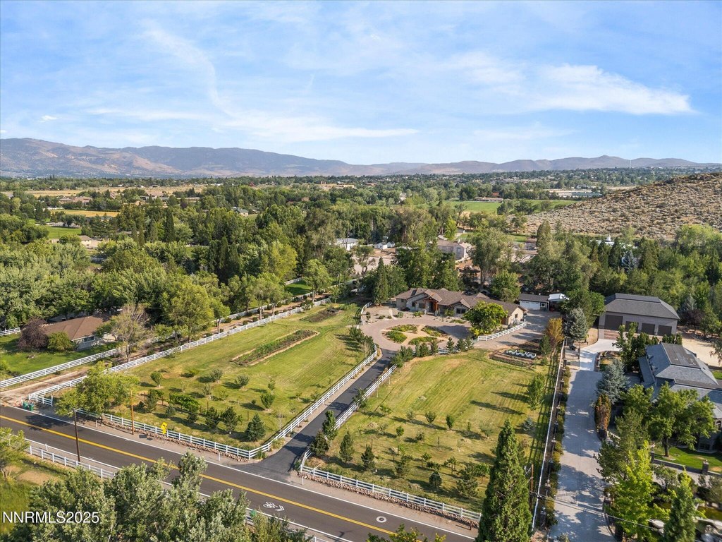 Reno, Nevada, 89511, United States, 4 Bedrooms Bedrooms, ,3 BathroomsBathrooms,Residential,Forsale,1936757