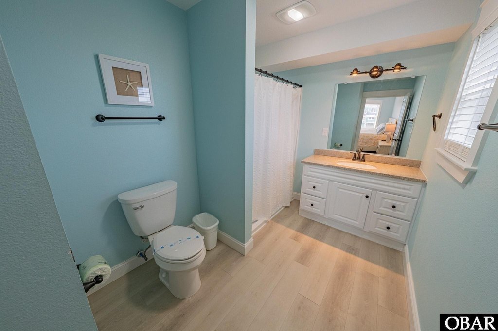 Avon, North Carolina, 27915, United States, 8 Bedrooms Bedrooms, ,8.5 BathroomsBathrooms,Residential,Forsale,1914408