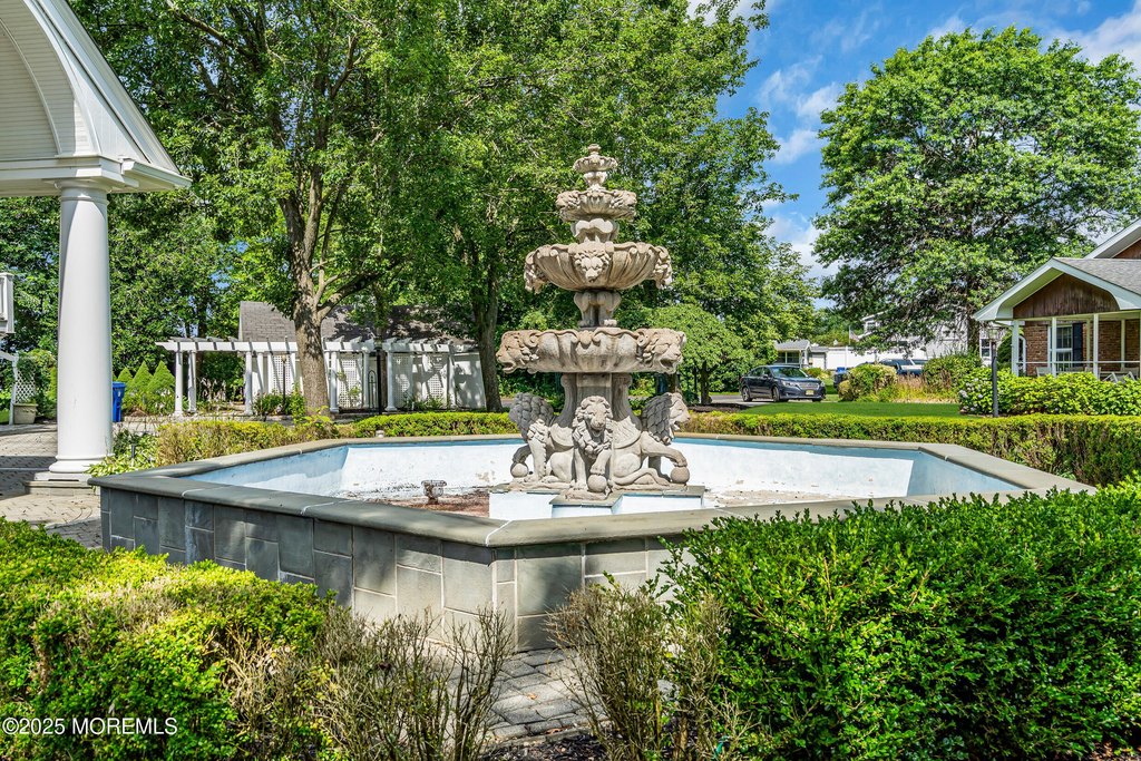 Toms River, New Jersey, 08753, United States, 5 Bedrooms Bedrooms, ,5.5 BathroomsBathrooms,Residential,Forsale,1900458
