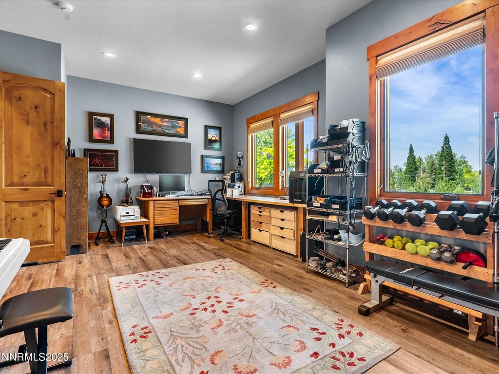 Reno, Nevada, 89511, United States, 4 Bedrooms Bedrooms, ,3 BathroomsBathrooms,Residential,Forsale,1936757