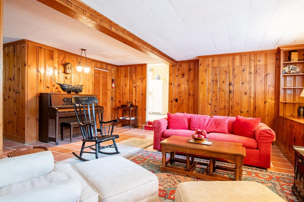 Lookout Mountain, Georgia, 30750, United States, 4 Bedrooms Bedrooms, ,2 BathroomsBathrooms,Residential,Forsale,1922174