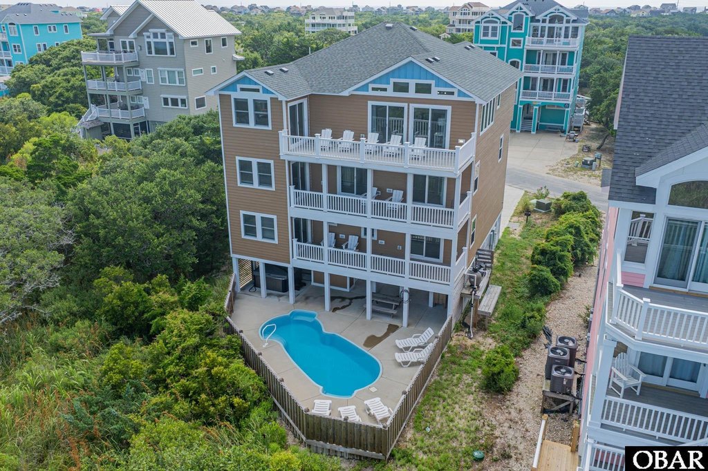 Avon, North Carolina, 27915, United States, 8 Bedrooms Bedrooms, ,8.5 BathroomsBathrooms,Residential,Forsale,1914408