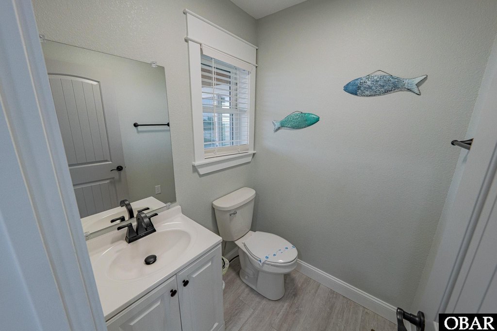 Avon, North Carolina, 27915, United States, 8 Bedrooms Bedrooms, ,8.5 BathroomsBathrooms,Residential,Forsale,1914408