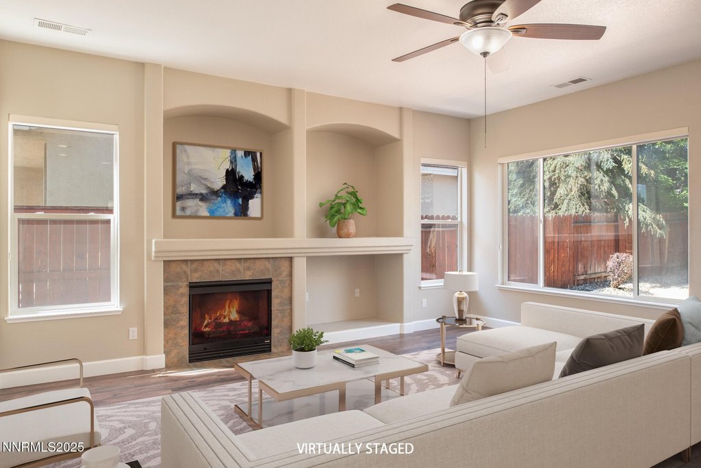 Reno, Nevada, 89521, United States, 4 Bedrooms Bedrooms, ,2 BathroomsBathrooms,Residential,Forsale,1910326