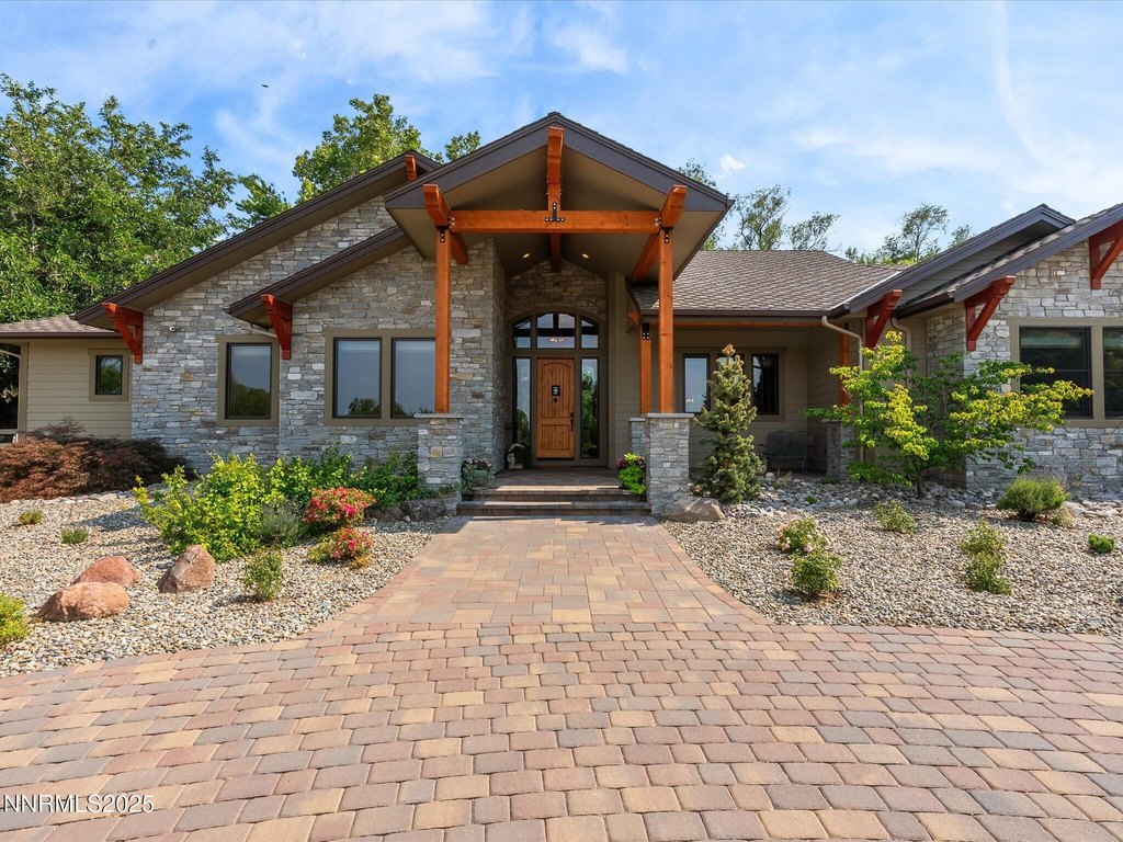 Reno, Nevada, 89511, United States, 4 Bedrooms Bedrooms, ,3 BathroomsBathrooms,Residential,Forsale,1936757