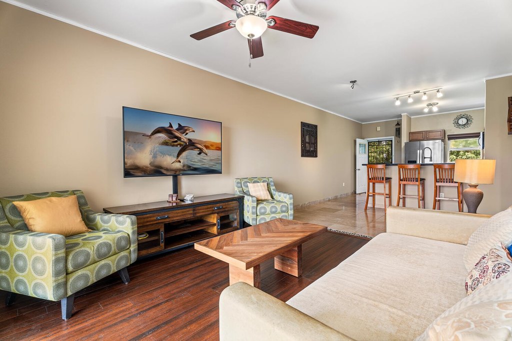 Kailua-Kona, Hawaii, 96740, United States, 2 Bedrooms Bedrooms, ,2 BathroomsBathrooms,Residential,Forsale,1929318