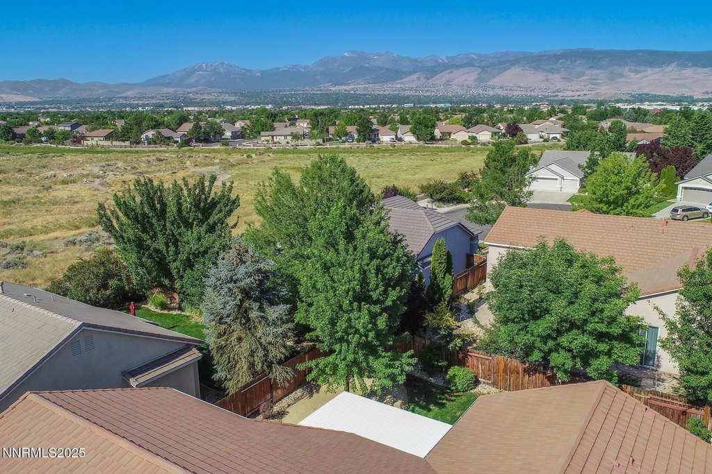 Reno, Nevada, 89521, United States, 4 Bedrooms Bedrooms, ,2 BathroomsBathrooms,Residential,Forsale,1910326
