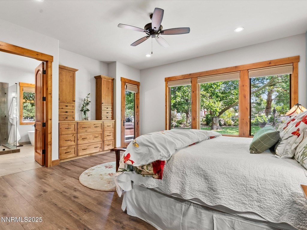 Reno, Nevada, 89511, United States, 4 Bedrooms Bedrooms, ,3 BathroomsBathrooms,Residential,Forsale,1936757