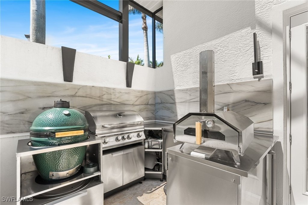 Fort Myers, Florida, 33908, United States, 5 Bedrooms Bedrooms, ,4.5 BathroomsBathrooms,Residential,Forsale,1995074