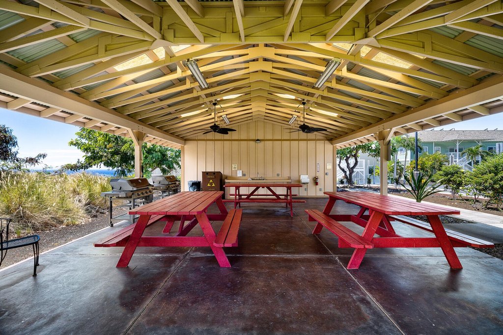 Kailua-Kona, Hawaii, 96740, United States, 2 Bedrooms Bedrooms, ,2 BathroomsBathrooms,Residential,Forsale,1929318