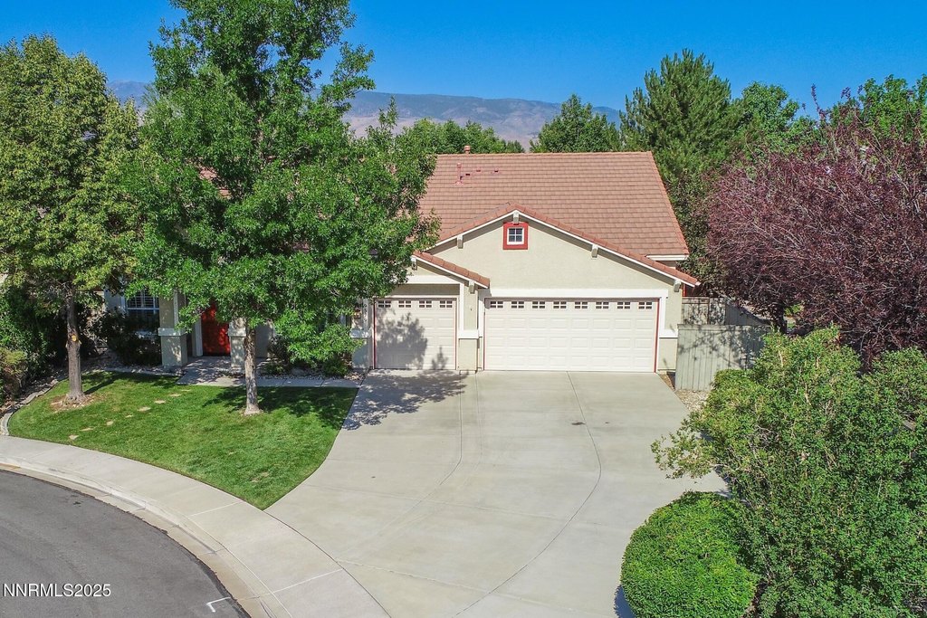 Reno, Nevada, 89521, United States, 4 Bedrooms Bedrooms, ,2 BathroomsBathrooms,Residential,Forsale,1910326