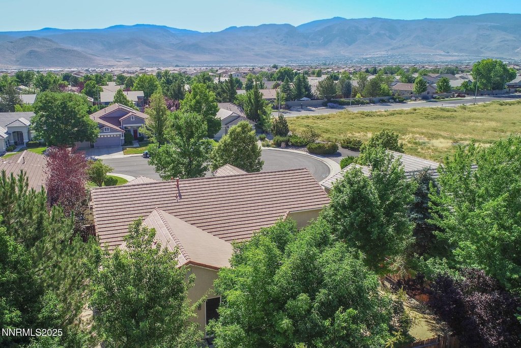 Reno, Nevada, 89521, United States, 4 Bedrooms Bedrooms, ,2 BathroomsBathrooms,Residential,Forsale,1910326