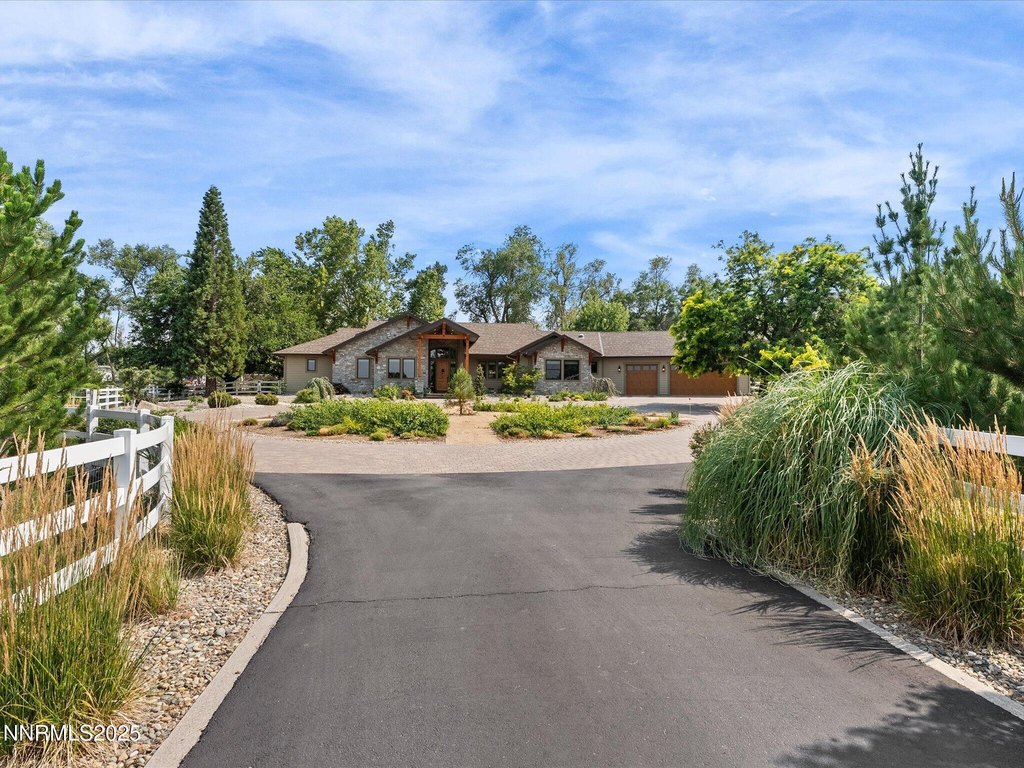 Reno, Nevada, 89511, United States, 4 Bedrooms Bedrooms, ,3 BathroomsBathrooms,Residential,Forsale,1936757