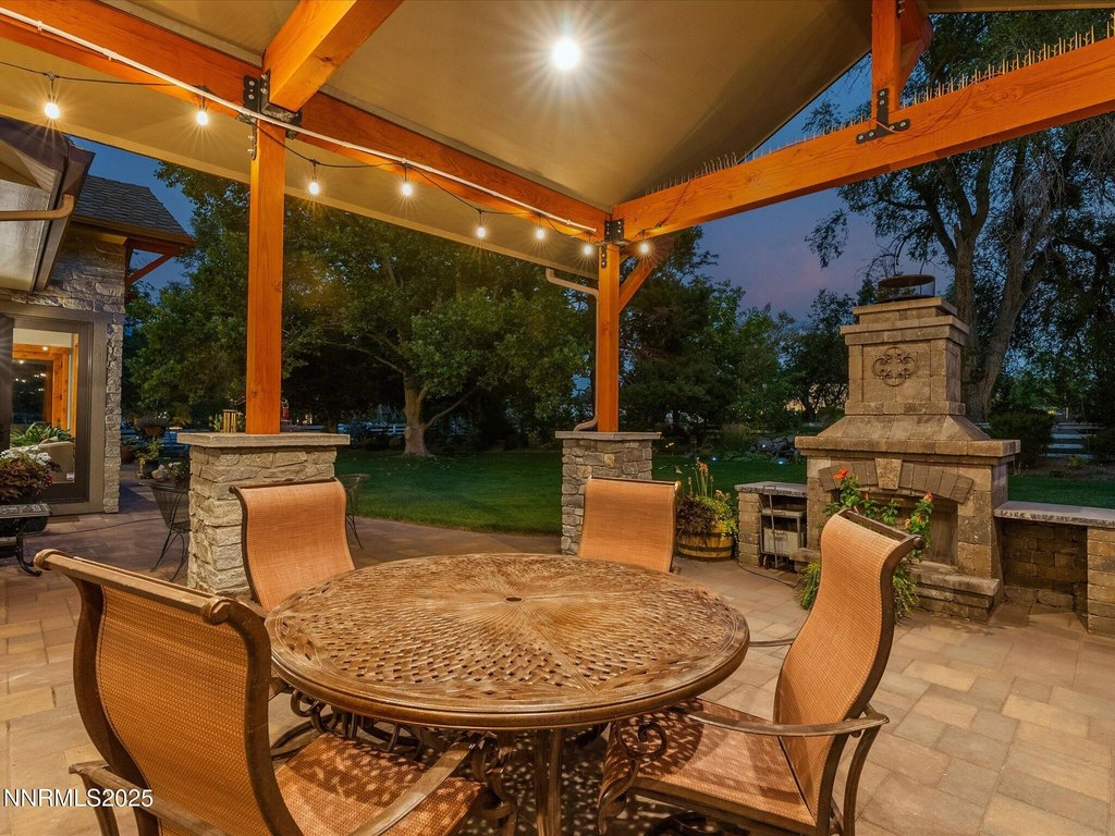 Reno, Nevada, 89511, United States, 4 Bedrooms Bedrooms, ,3 BathroomsBathrooms,Residential,Forsale,1936757