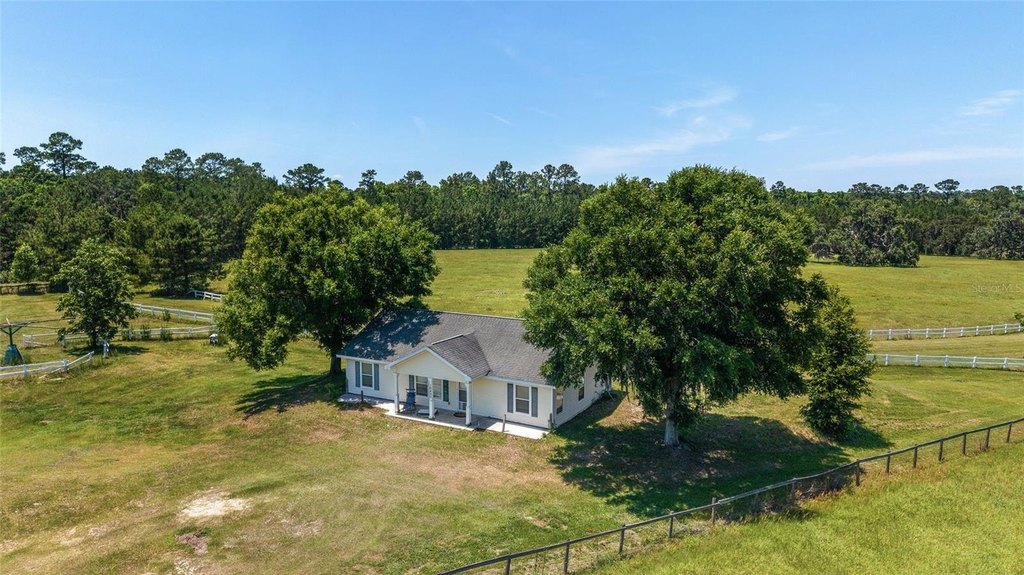 REDDICK, Florida, 32686, United States, 3 Bedrooms Bedrooms, ,2 BathroomsBathrooms,Residential,Forsale,1905409
