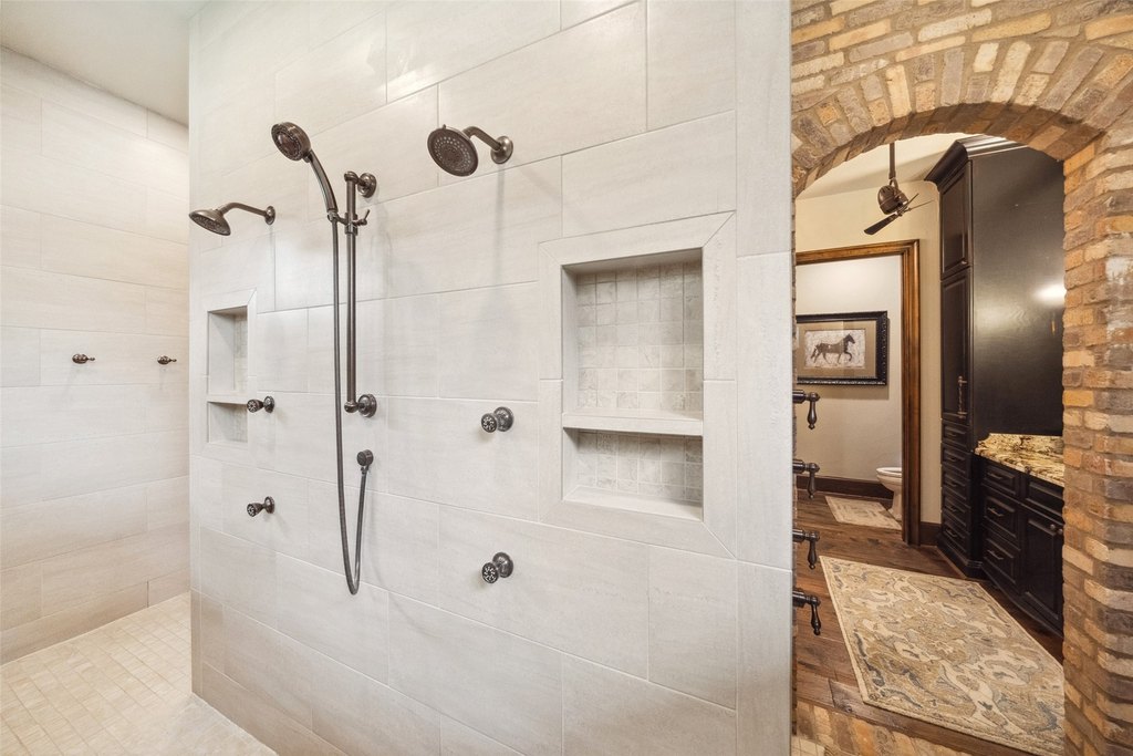 New Caney, Texas, 77357, United States, 5 Bedrooms Bedrooms, ,5.5 BathroomsBathrooms,Residential,Forsale,2008440