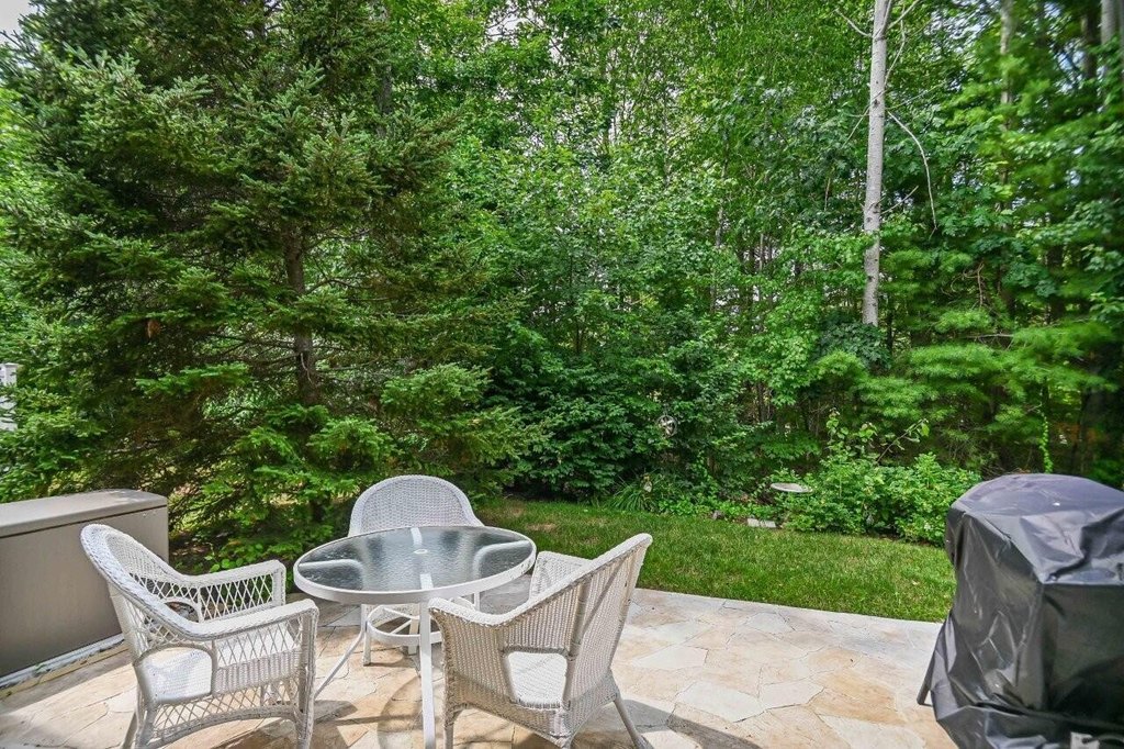 York, Maine, 03909, United States, 2 Bedrooms Bedrooms, ,2 BathroomsBathrooms,Residential,Forsale,1941227