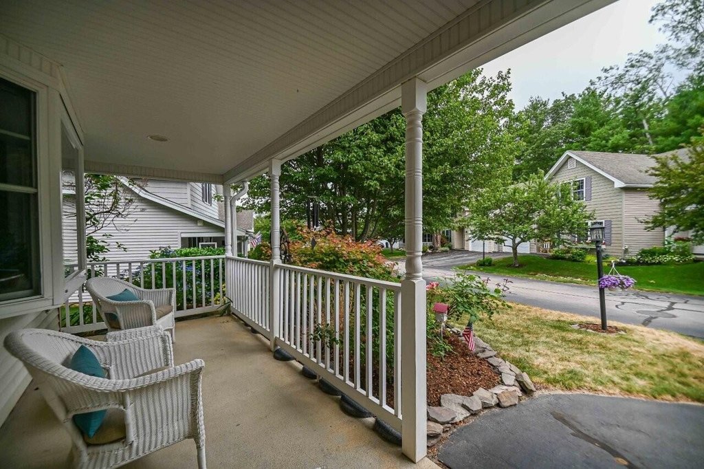 York, Maine, 03909, United States, 2 Bedrooms Bedrooms, ,2 BathroomsBathrooms,Residential,Forsale,1941227