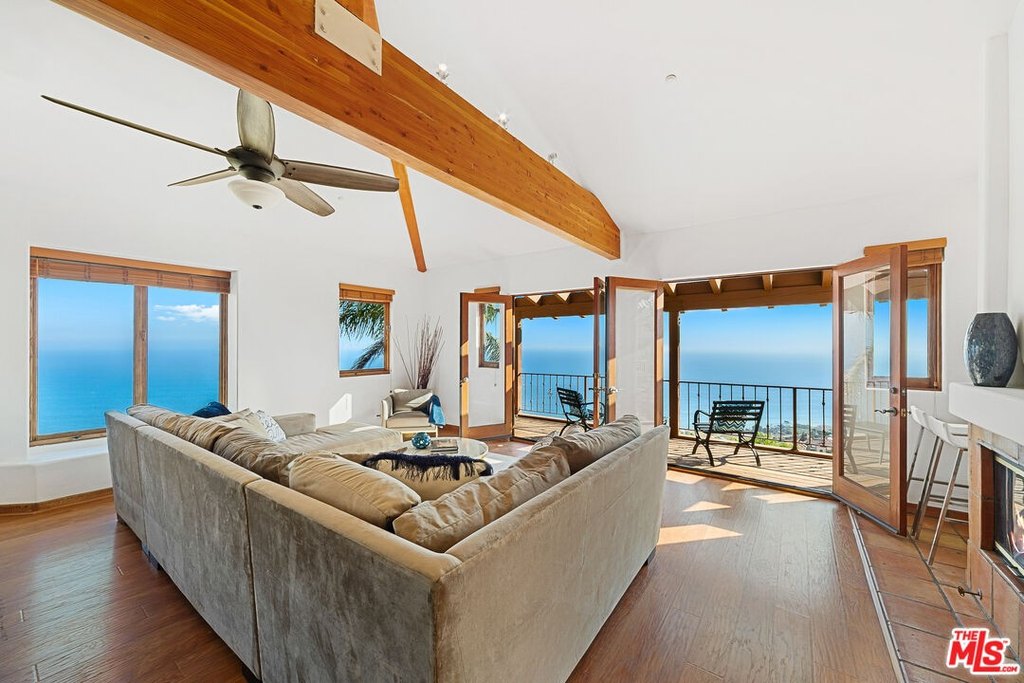 Malibu, California, 90265, United States, 6 Bedrooms Bedrooms, ,6 BathroomsBathrooms,Residential,Forsale,1904935