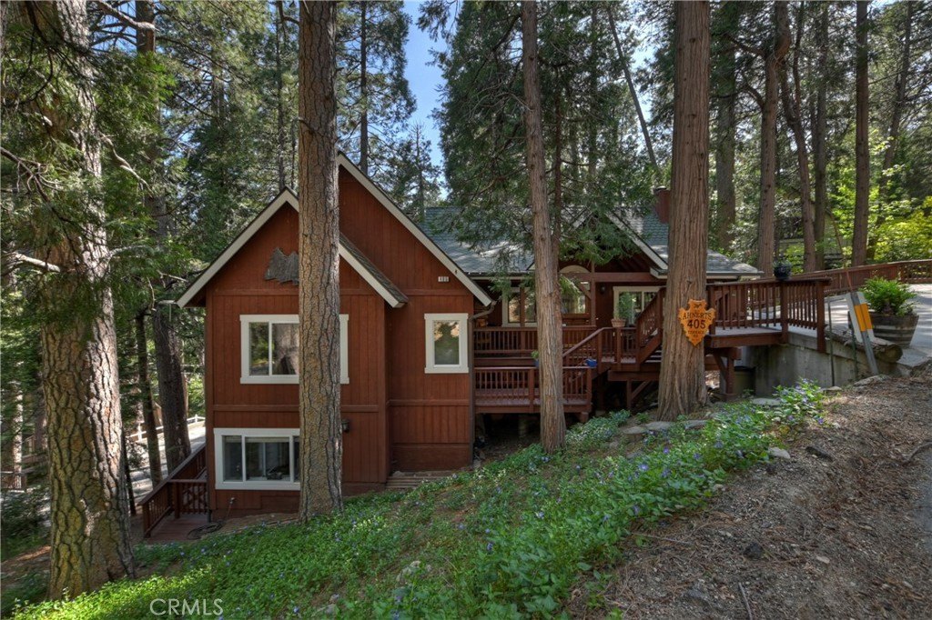 Lake Arrowhead, California, 92352, United States, 3 Bedrooms Bedrooms, ,2 BathroomsBathrooms,Residential,Forsale,1934028