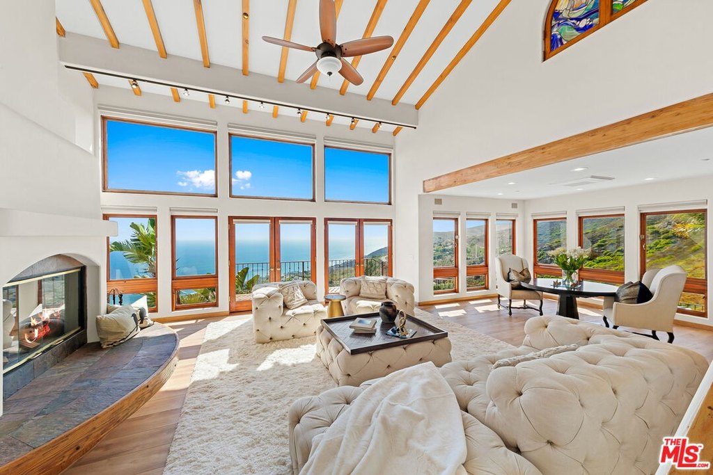 Malibu, California, 90265, United States, 6 Bedrooms Bedrooms, ,6 BathroomsBathrooms,Residential,Forsale,1904935