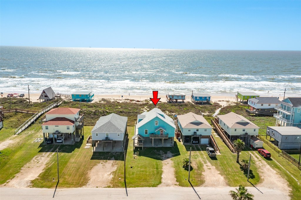Surfside Beach, Texas, 77541, United States, 5 Bedrooms Bedrooms, ,3 BathroomsBathrooms,Residential,Forsale,1909981