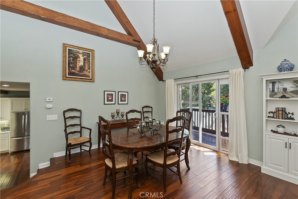 Lake Arrowhead, California, 92352, United States, 3 Bedrooms Bedrooms, ,2 BathroomsBathrooms,Residential,Forsale,1934028