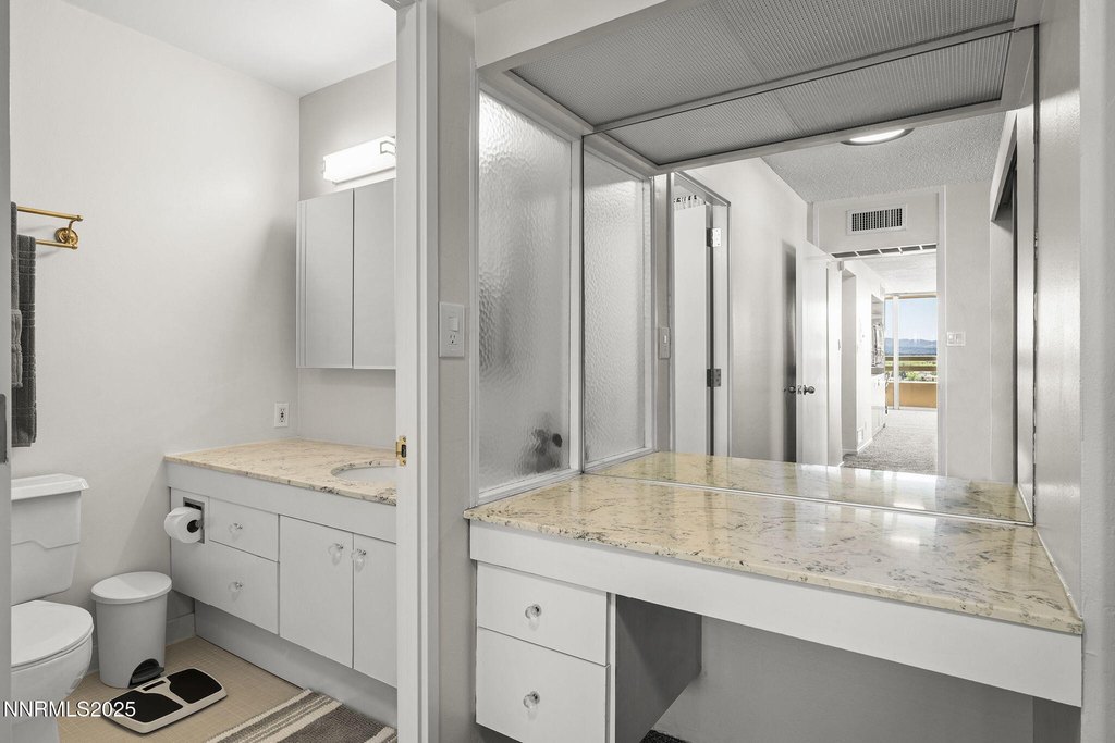 Reno, Nevada, 89501, United States, 2 Bedrooms Bedrooms, ,2 BathroomsBathrooms,Residential,Forsale,1910320