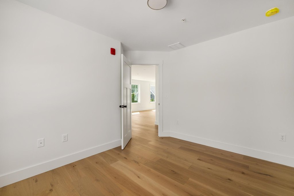 Rye, New Hampshire, 03870, United States, 2 Bedrooms Bedrooms, ,1 BathroomBathrooms,Residential,Forsale,1952923