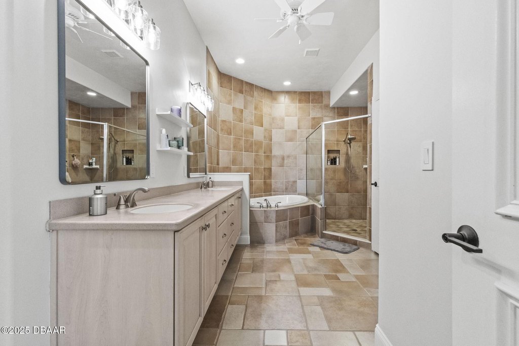 Ormond Beach, Florida, 32174, United States, 4 Bedrooms Bedrooms, ,3 BathroomsBathrooms,Residential,Forsale,1919141