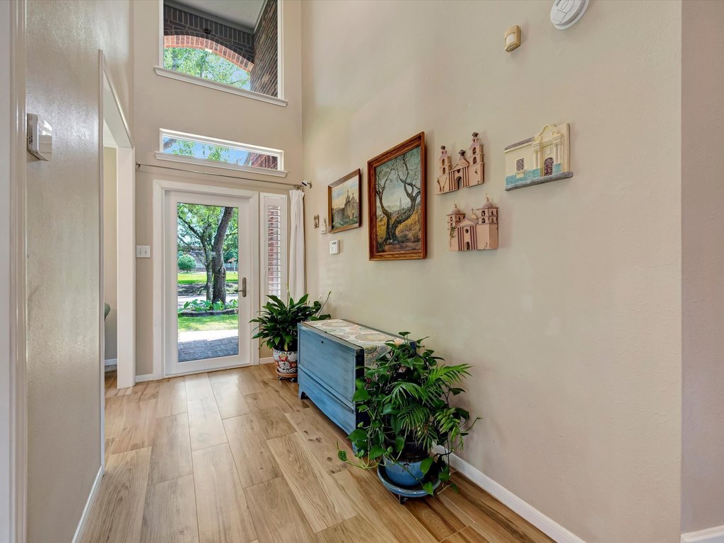 Houston, Texas, 77059, United States, 5 Bedrooms Bedrooms, ,3 BathroomsBathrooms,Residential,Forsale,1889154