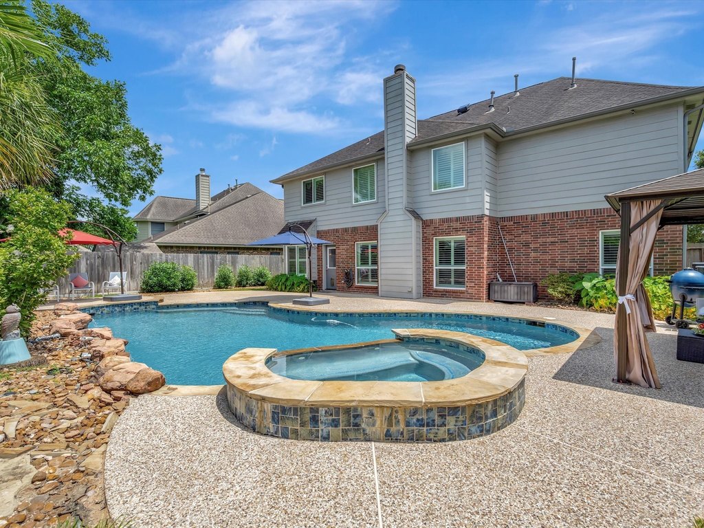 Houston, Texas, 77059, United States, 5 Bedrooms Bedrooms, ,3 BathroomsBathrooms,Residential,Forsale,1889154