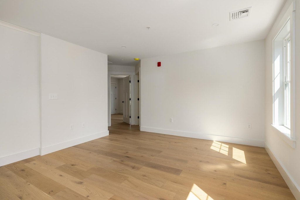 Rye, New Hampshire, 03870, United States, 2 Bedrooms Bedrooms, ,1 BathroomBathrooms,Residential,Forsale,1952923