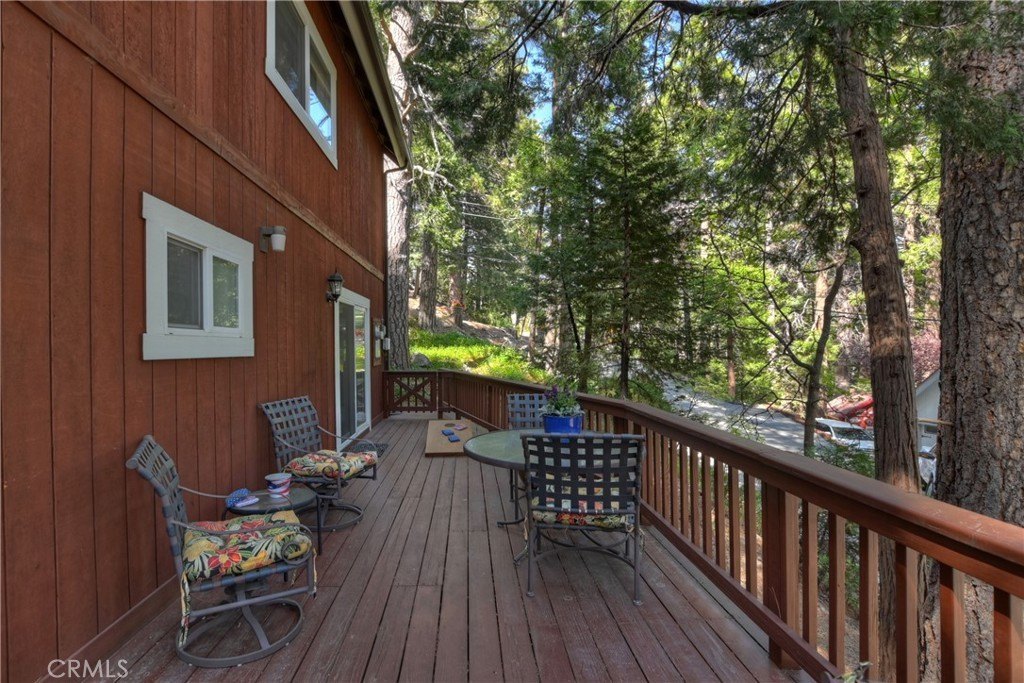 Lake Arrowhead, California, 92352, United States, 3 Bedrooms Bedrooms, ,2 BathroomsBathrooms,Residential,Forsale,1934028