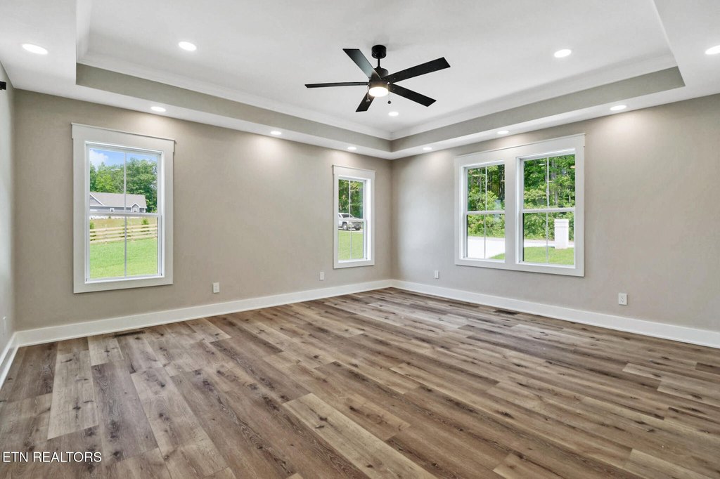 Monterey, Tennessee, 38574, United States, 3 Bedrooms Bedrooms, ,2.5 BathroomsBathrooms,Residential,Forsale,1907869