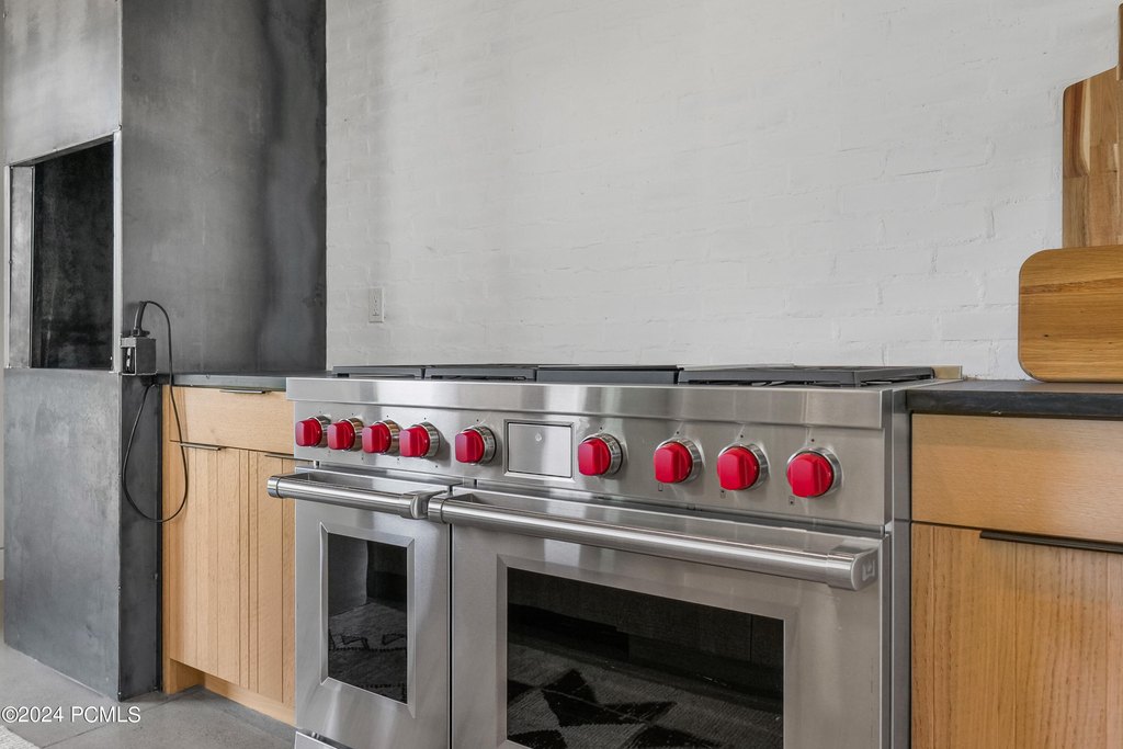 Peoa, Utah, 84061, United States, 5 Bedrooms Bedrooms, ,5.5 BathroomsBathrooms,Residential,Forsale,2004726