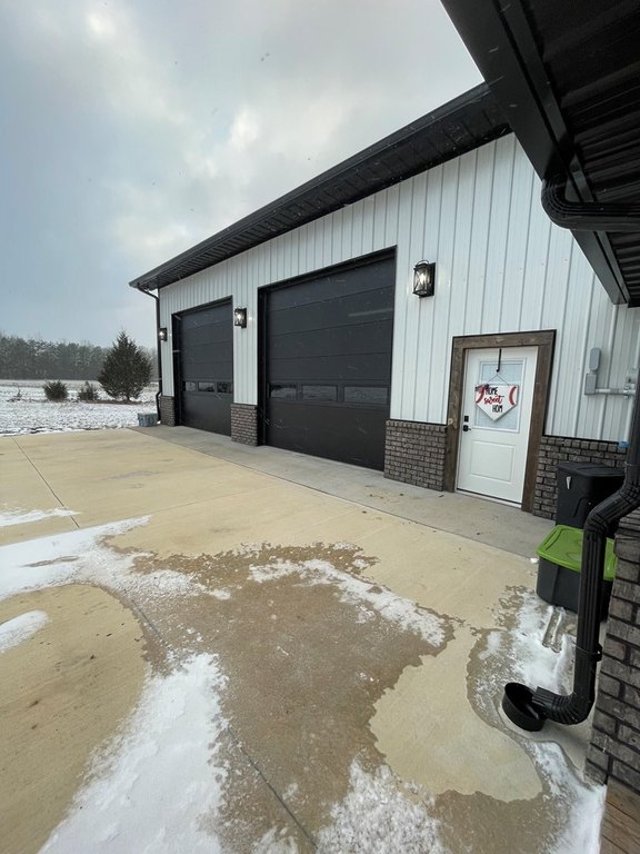 Jamestown, Tennessee, 38556, United States, 3 Bedrooms Bedrooms, ,2 BathroomsBathrooms,Residential,Forsale,1886026