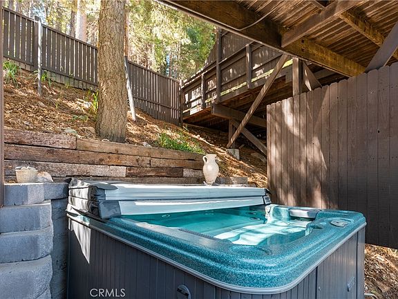 Crestline, California, 92325, United States, 3 Bedrooms Bedrooms, ,3 BathroomsBathrooms,Residential,Forsale,1908075