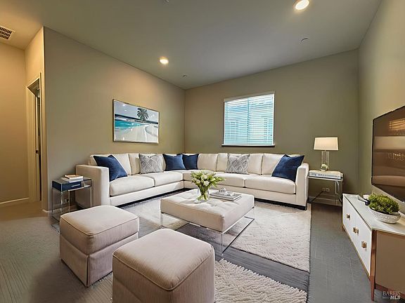 Rohnert Park, California, 94928, United States, 4 Bedrooms Bedrooms, ,3 BathroomsBathrooms,Residential,Forsale,1934046