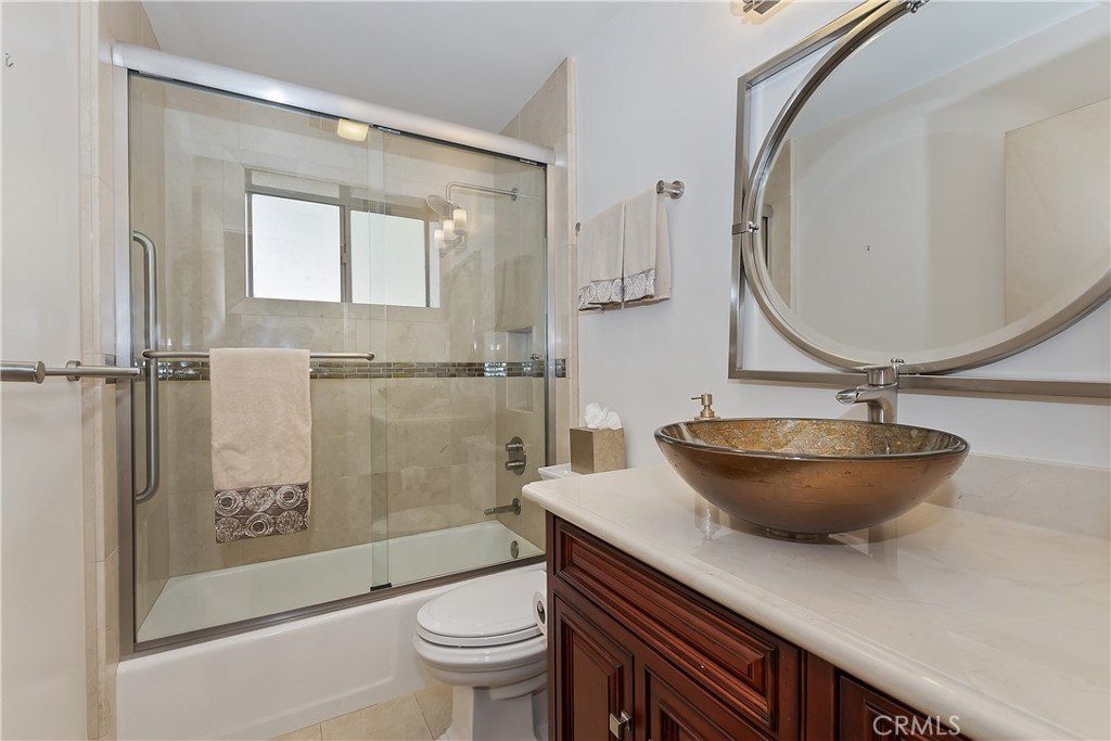 Lake Arrowhead, California, 92352, United States, 4 Bedrooms Bedrooms, ,4 BathroomsBathrooms,Residential,Forsale,1953297