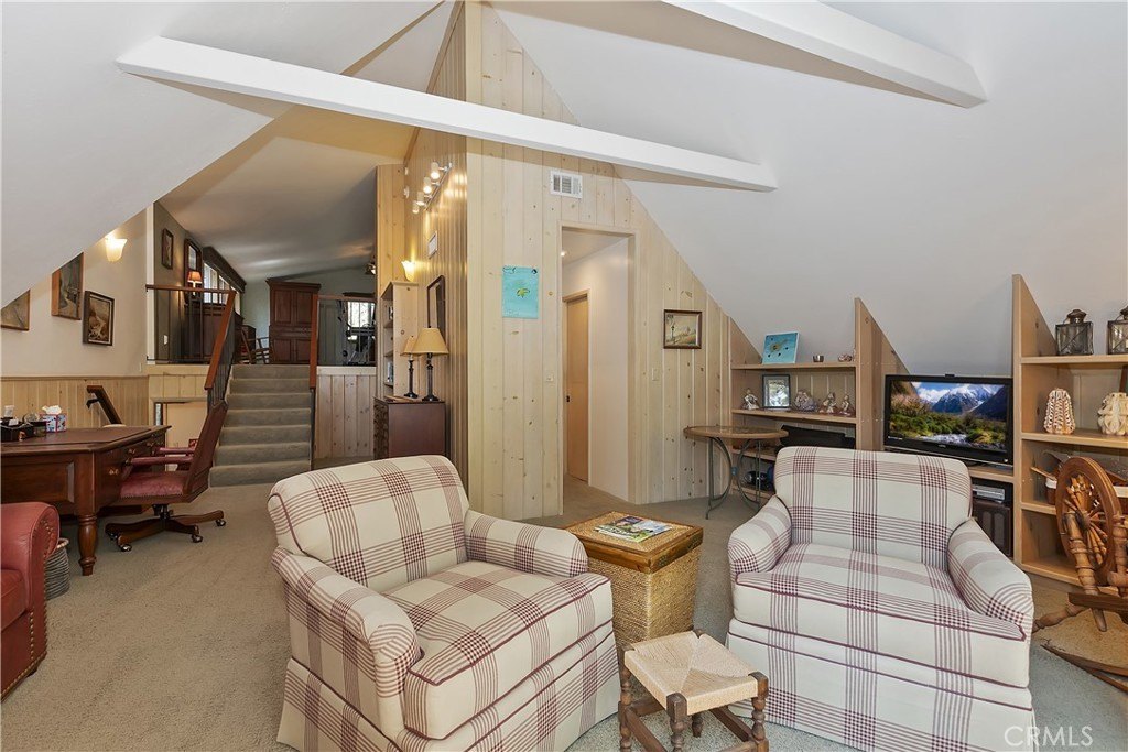 Lake Arrowhead, California, 92352, United States, 4 Bedrooms Bedrooms, ,4 BathroomsBathrooms,Residential,Forsale,1953297