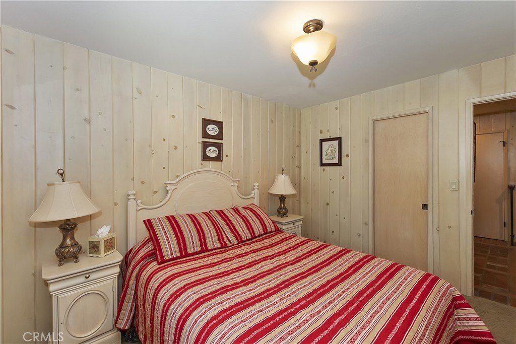 Lake Arrowhead, California, 92352, United States, 4 Bedrooms Bedrooms, ,4 BathroomsBathrooms,Residential,Forsale,1953297