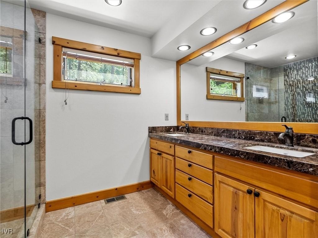 Glenbrook, Nevada, 89413, United States, 5 Bedrooms Bedrooms, ,4 BathroomsBathrooms,Residential,Forsale,1967382