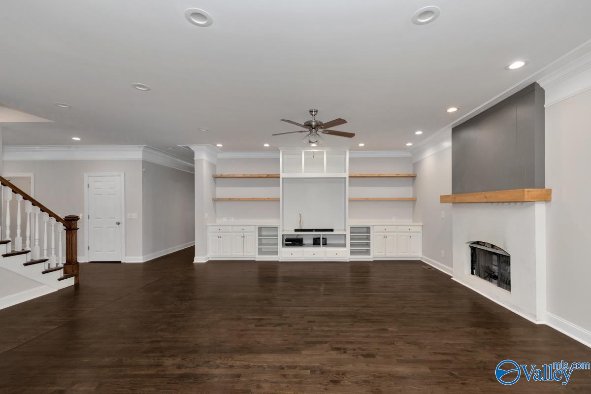 Madison, Alabama, 35758, United States, 5 Bedrooms Bedrooms, ,3 BathroomsBathrooms,Residential,Forsale,1997973