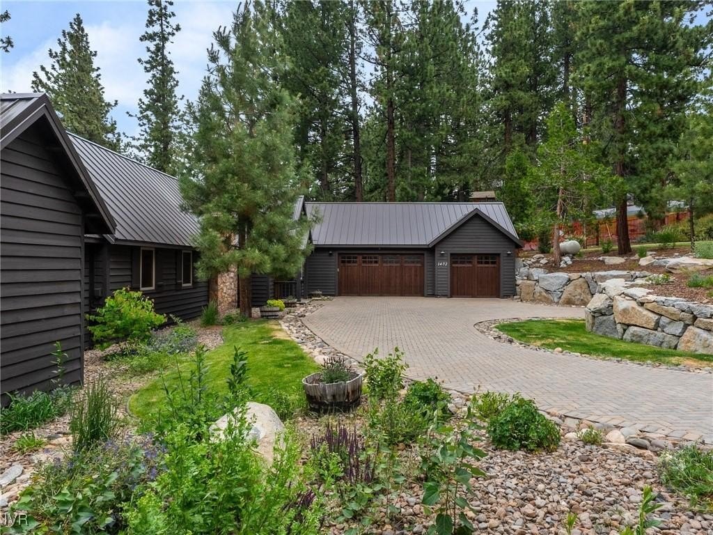 Glenbrook, Nevada, 89413, United States, 5 Bedrooms Bedrooms, ,4 BathroomsBathrooms,Residential,Forsale,1967382