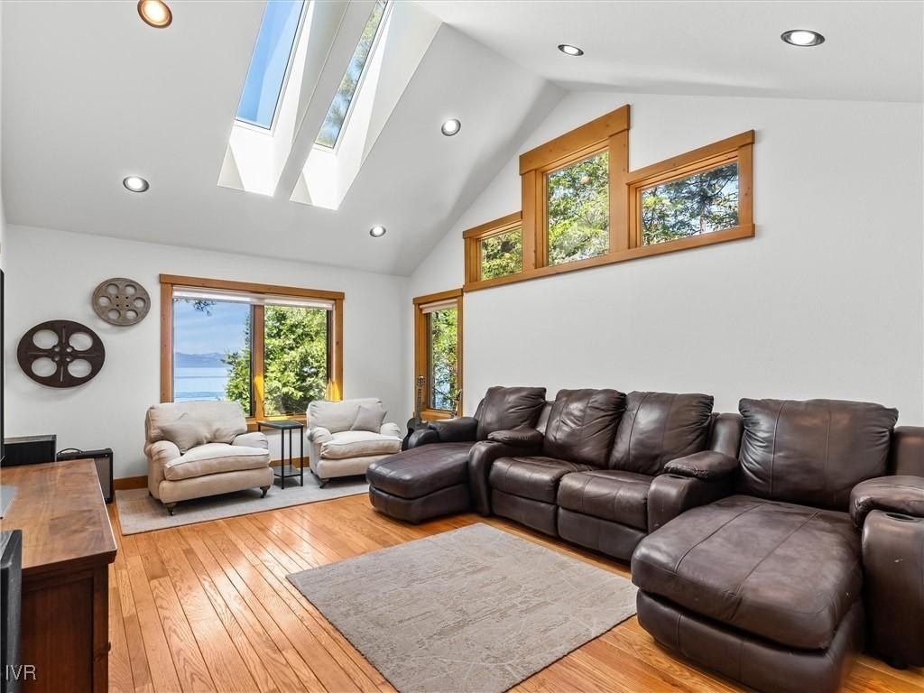 Glenbrook, Nevada, 89413, United States, 5 Bedrooms Bedrooms, ,4 BathroomsBathrooms,Residential,Forsale,1967382