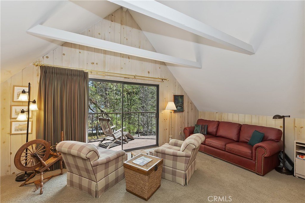 Lake Arrowhead, California, 92352, United States, 4 Bedrooms Bedrooms, ,4 BathroomsBathrooms,Residential,Forsale,1953297